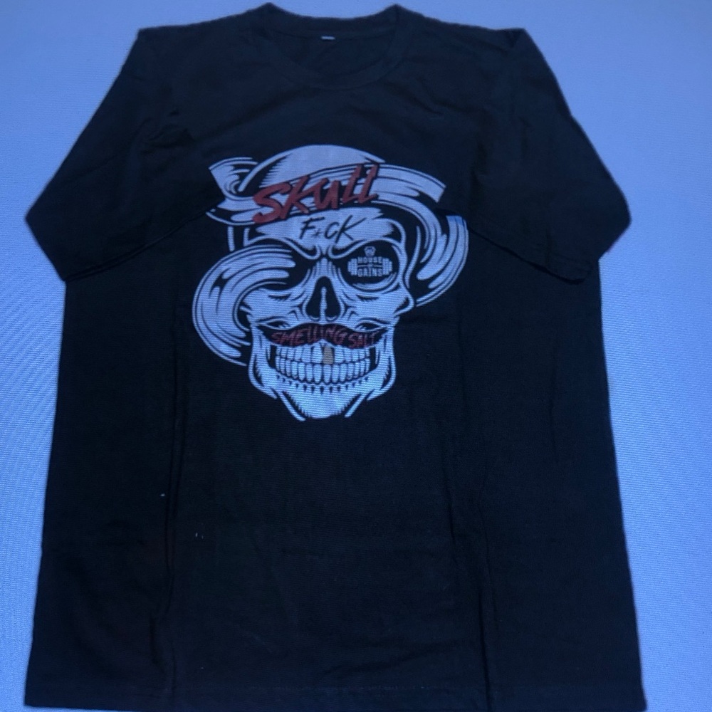 Black Skull Graphic Tee - Men